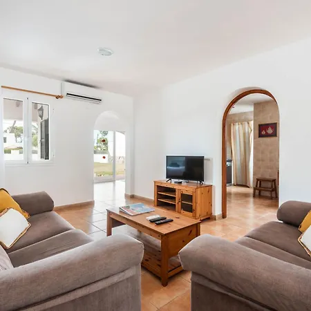 Willa Binisaret I By Mauter *