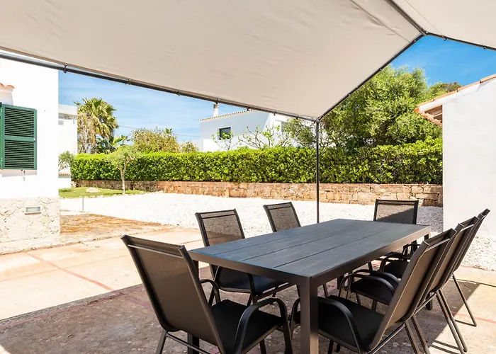 Willa Binisaret I By Mauter