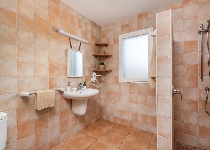 Binisaret I By Mauter Villa *